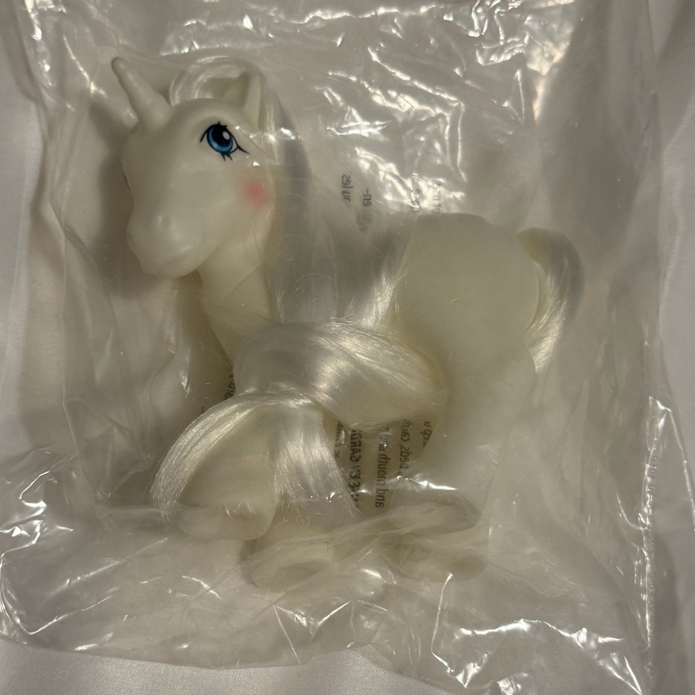 NEW HQG1C Unicorn Blank (Adult) Pony “Winter”
